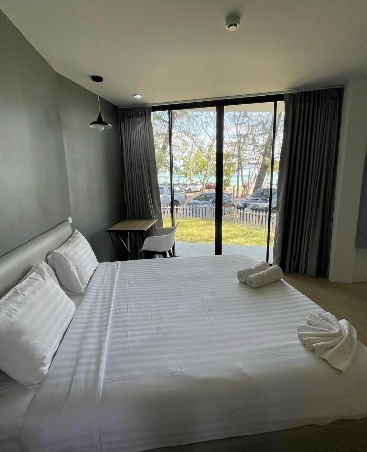 Phuket Muay Thai Hotel Rawai Beach Екстер'єр фото