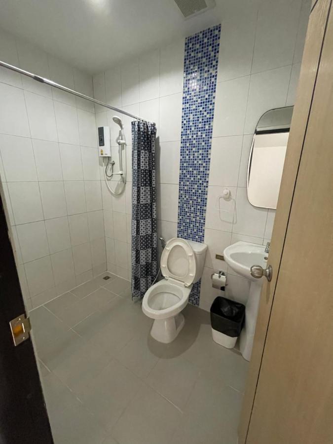 Phuket Muay Thai Hotel Rawai Beach Екстер'єр фото