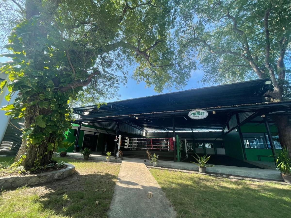 Phuket Muay Thai Hotel Rawai Beach Екстер'єр фото